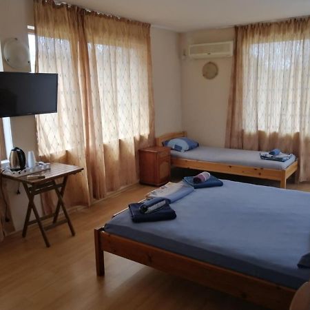 Guest House "Zora - Sarafovo" Burgas Exterior foto