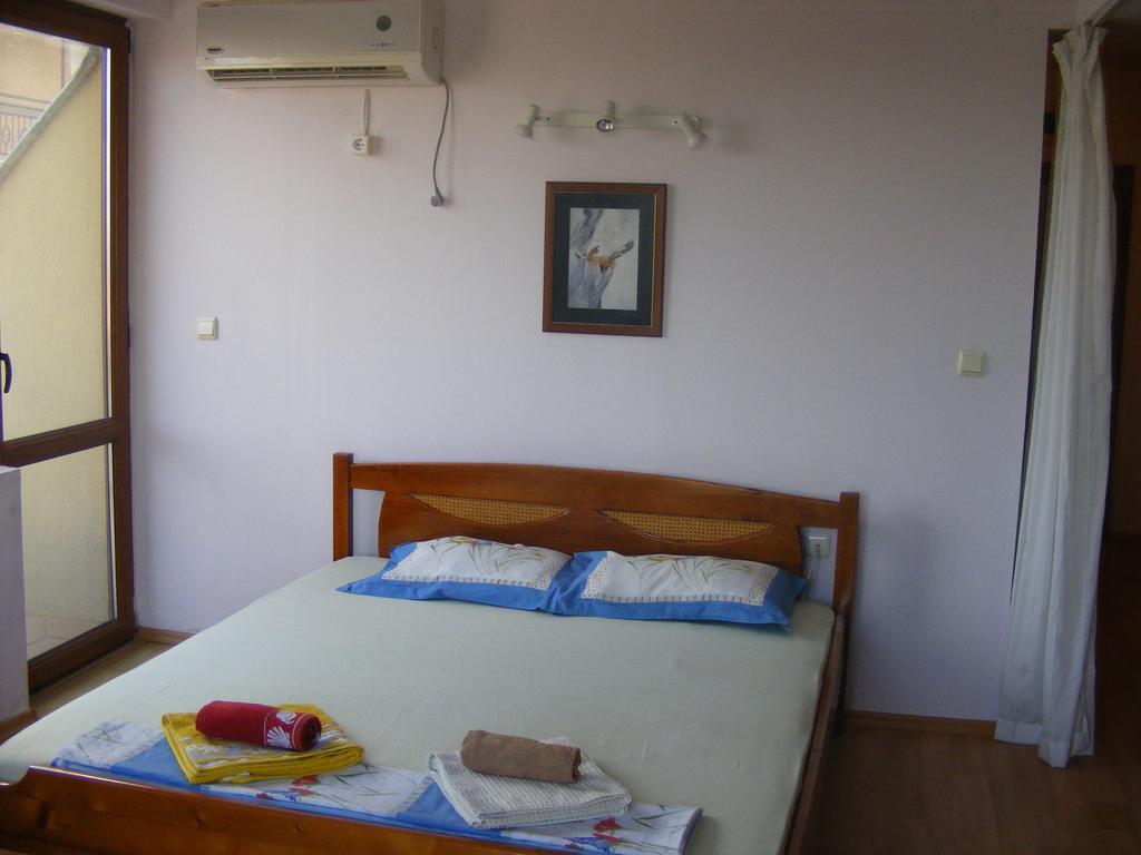 Guest House "Zora - Sarafovo" Burgas Exterior foto