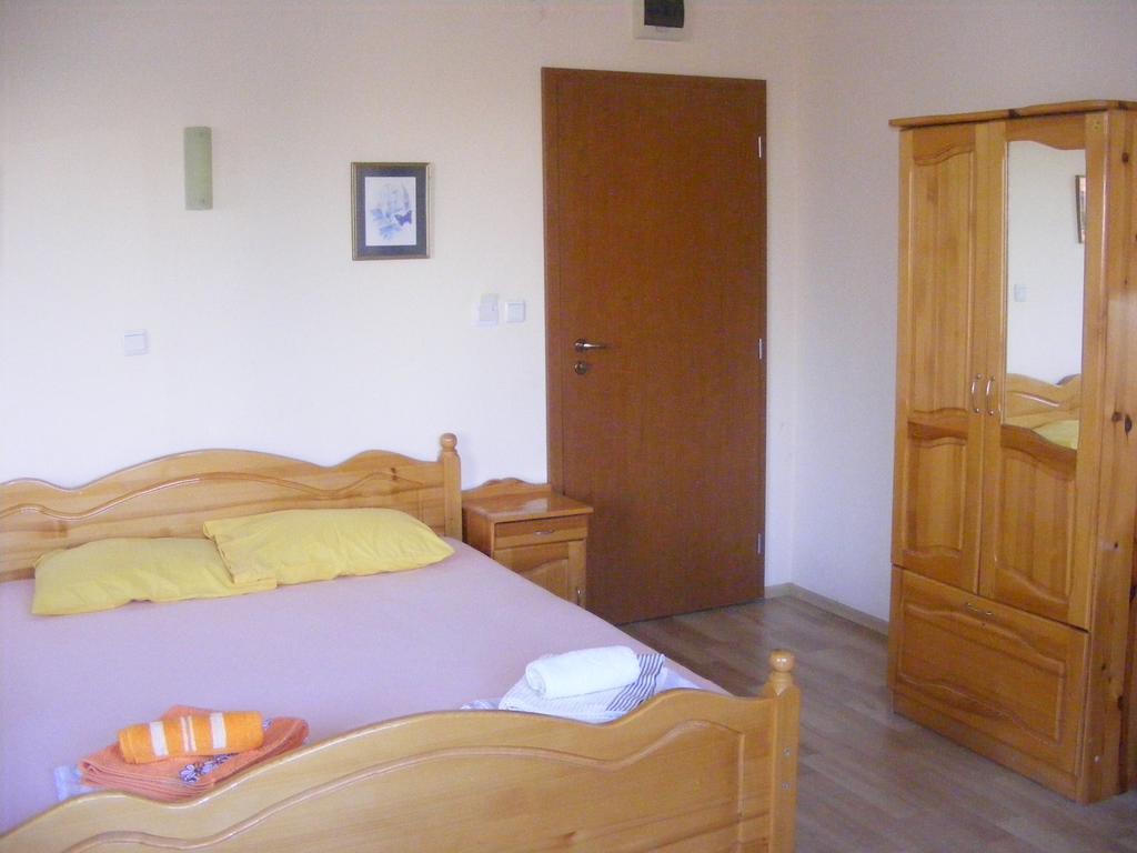 Guest House "Zora - Sarafovo" Burgas Exterior foto